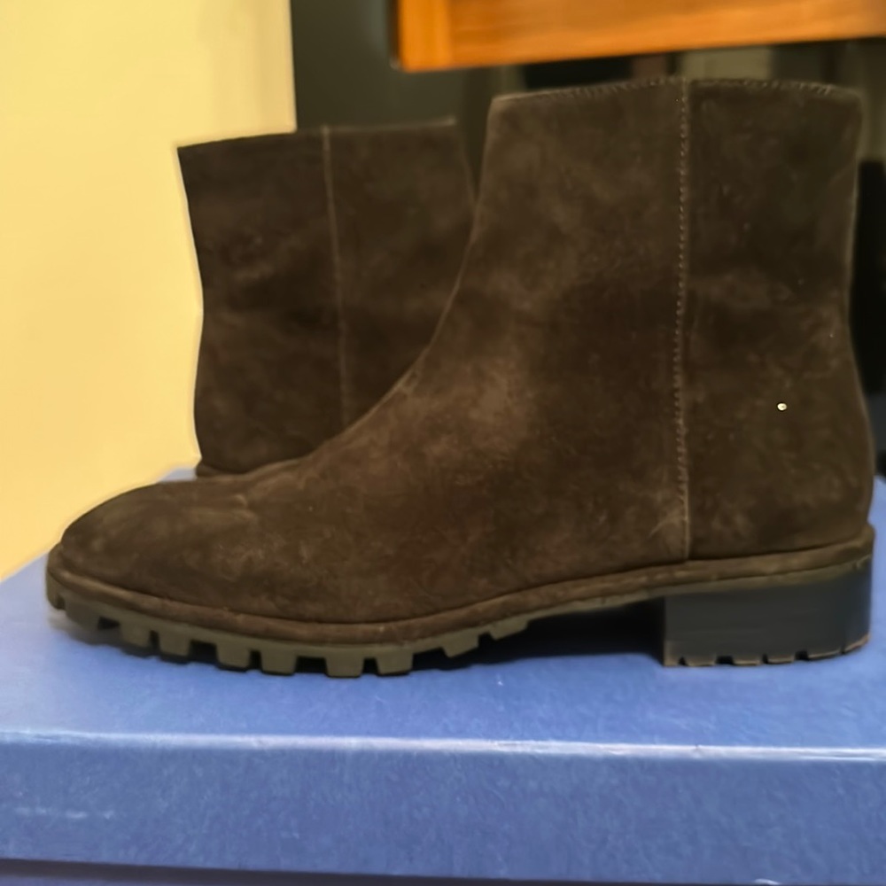 STUART WEITZMAN BOOTS (brand new)